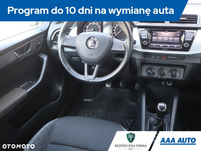 Skoda Fabia - 8