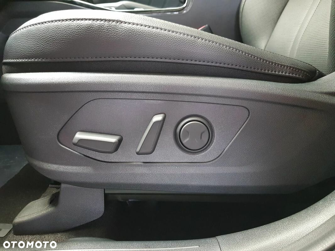 Kia Sorento 2.2 CRDi XL 4WD DCT 7os - 11