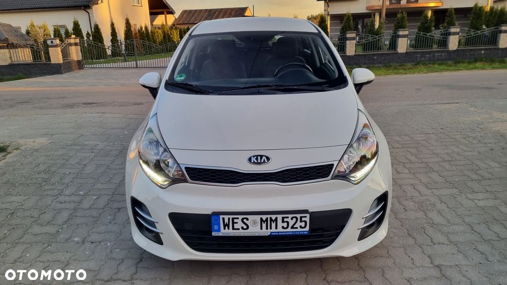 Kia Rio 1.2 Dream Team Edition - 40