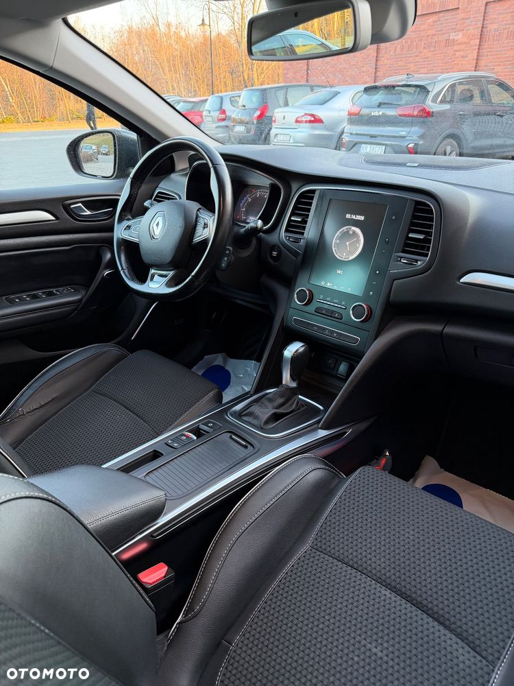 Renault Megane ENERGY TCe 140 EDC BOSE EDITION - 30