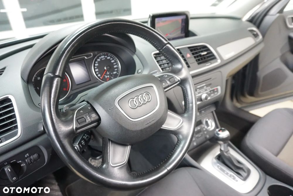 Audi Q3 2.0 TDI Quattro S tronic - 23