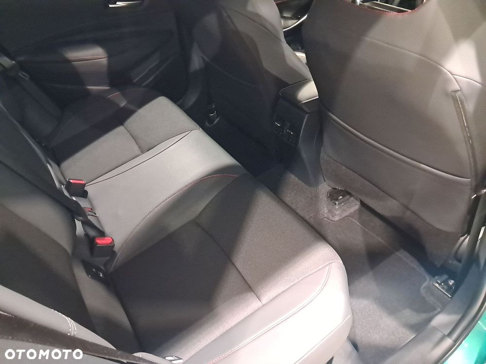 Toyota Corolla - 10