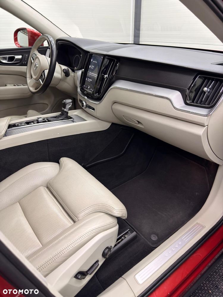 Volvo XC 60 D4 AWD Inscription - 15