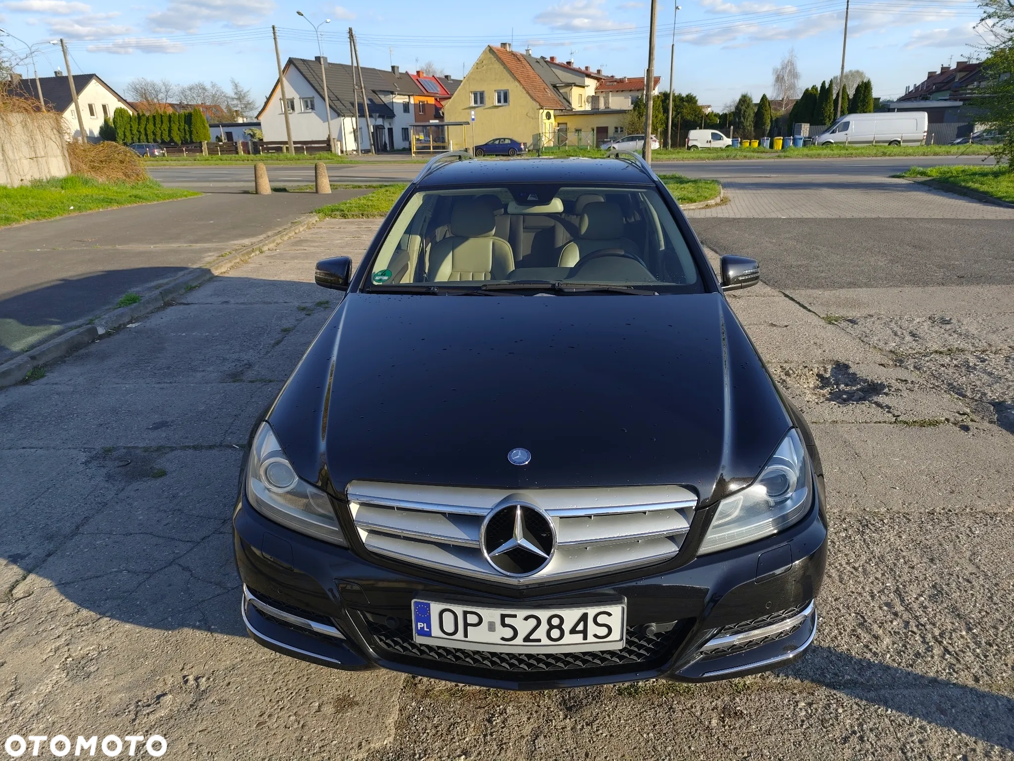 Mercedes-Benz Klasa C 200 T CGI Automatik BlueEFFICIENCY Avantgarde - 2