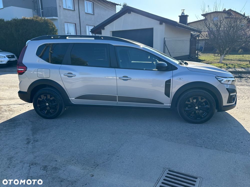 Dacia Jogger TCe 110 (7-Sitzer) Extreme - 24