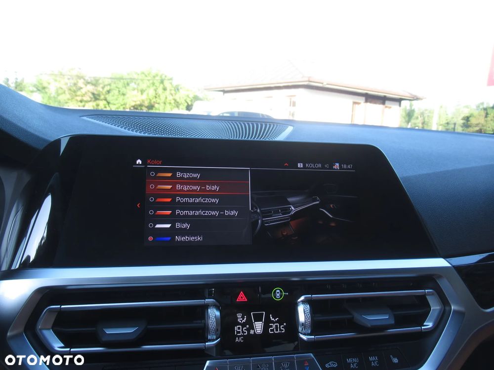BMW Seria 3 320i xDrive Sport Line - 22