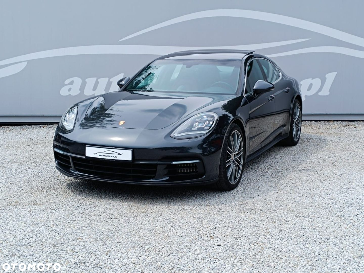 Porsche Panamera 4S - 13