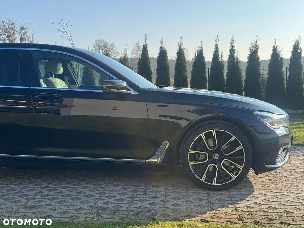 BMW Seria 7 730d xDrive - 4