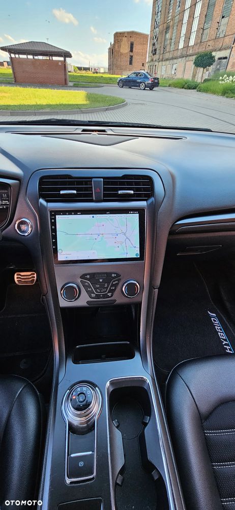 Ford Mondeo - 8