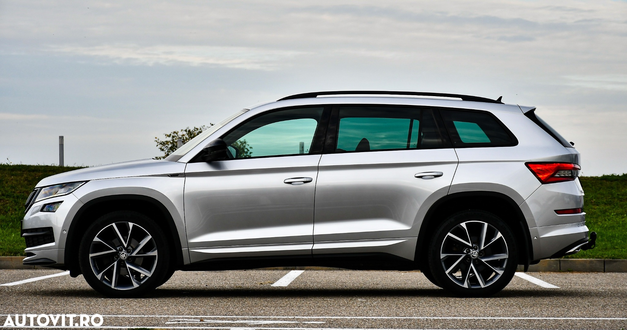 Skoda Kodiaq 2.0 TDI 4X4 DSG Sportline - 11