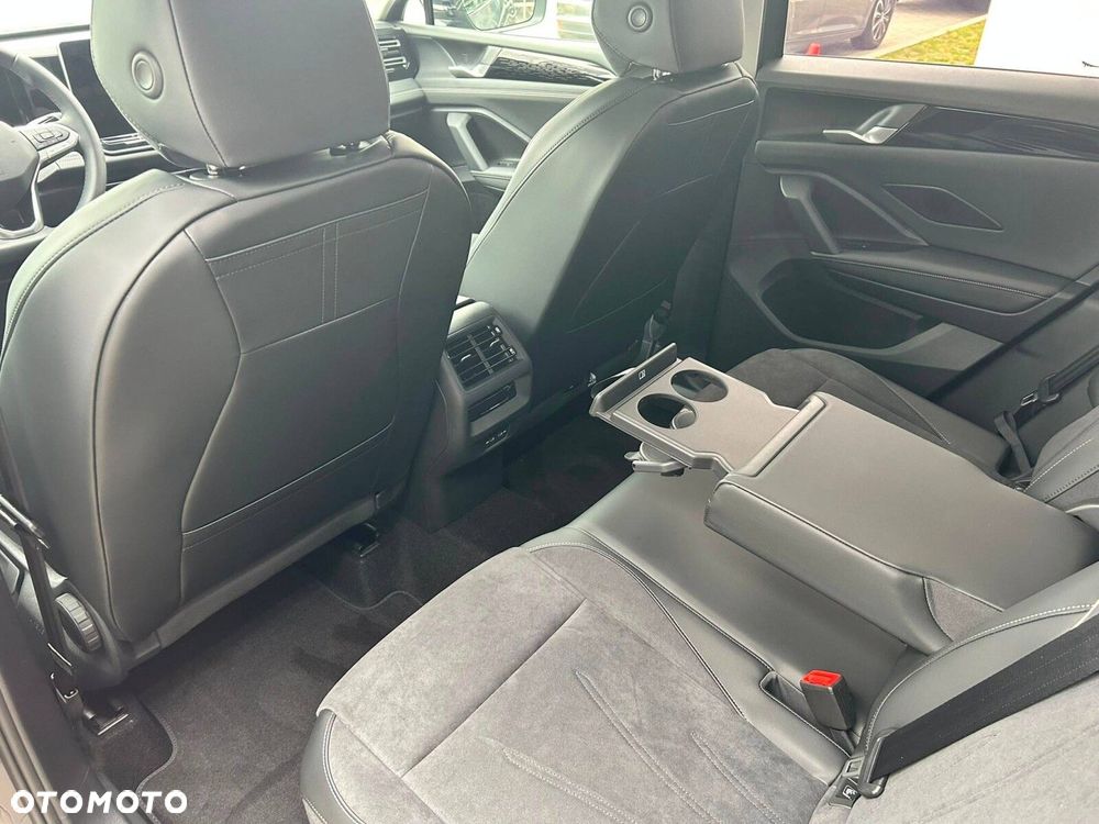 Volkswagen Tiguan - 16