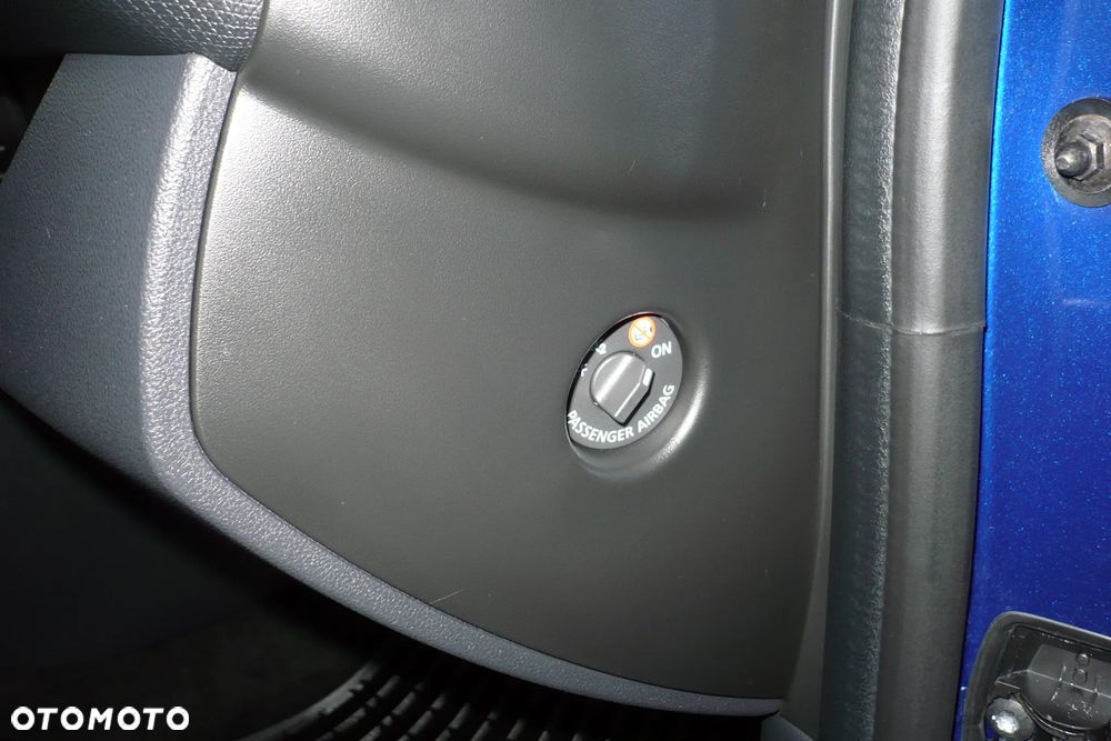 Renault Clio - 21