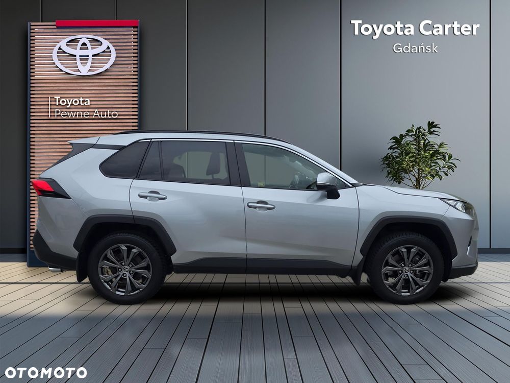 Toyota RAV4 - 7
