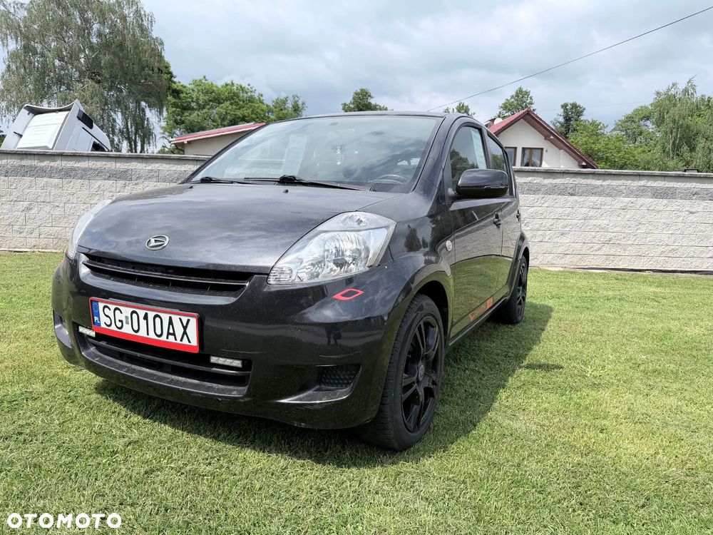 Daihatsu Sirion 1.0 - 1