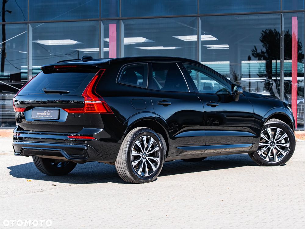Volvo XC 60 B4 D AWD Plus Dark - 13