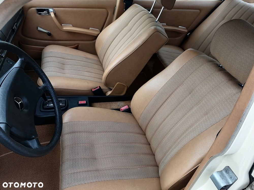 Mercedes-Benz W123 - 9