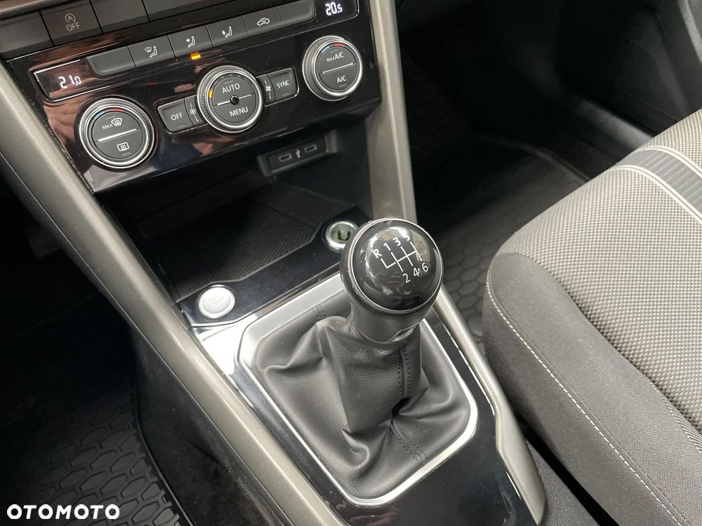 Volkswagen T-Roc 1.0 TSI Advance - 16