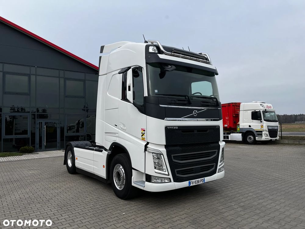 Volvo FH 460 HYDRAULIKA SPROWADZONY Z FRANCJI SERWISOWANY LODÓWKA KLIMA POSTOJOWA - 3