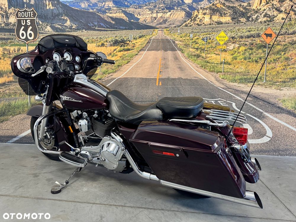Harley-Davidson Touring Street Glide - 6