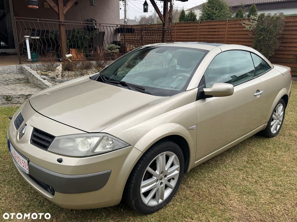Renault Megane 2.0 Luxe Privilege - 4