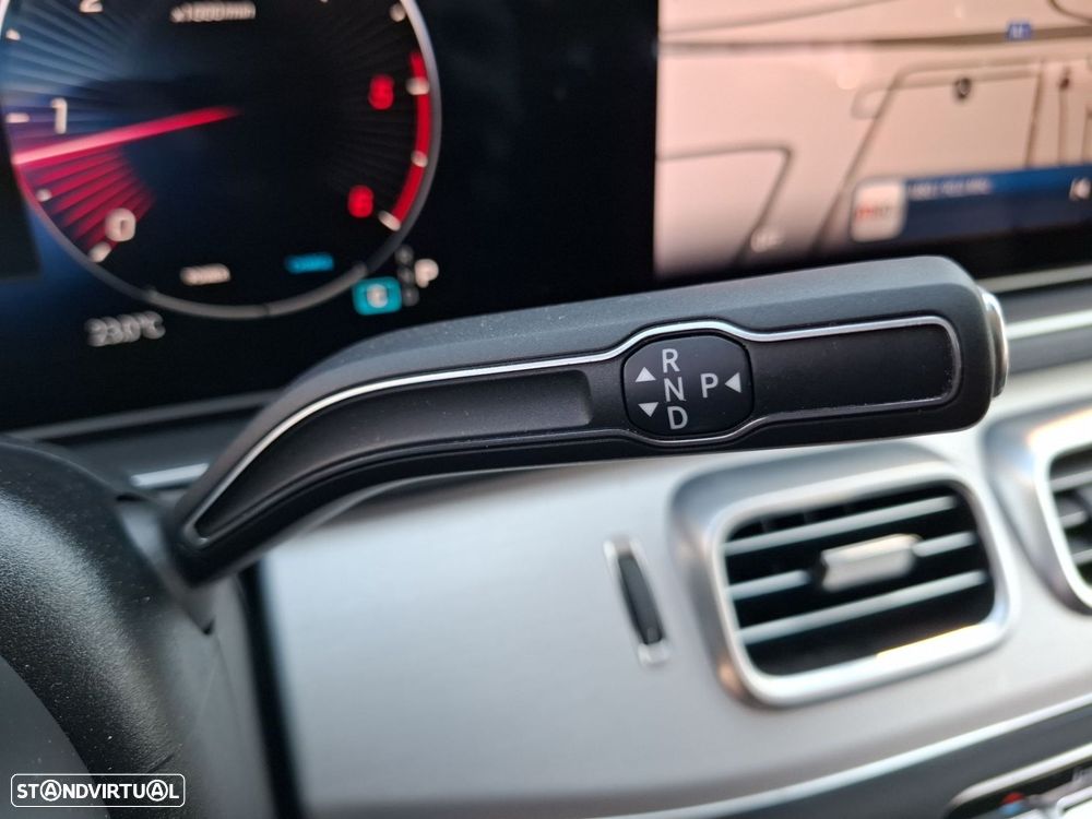 Mercedes-Benz GLE 300 d 4Matic - 16