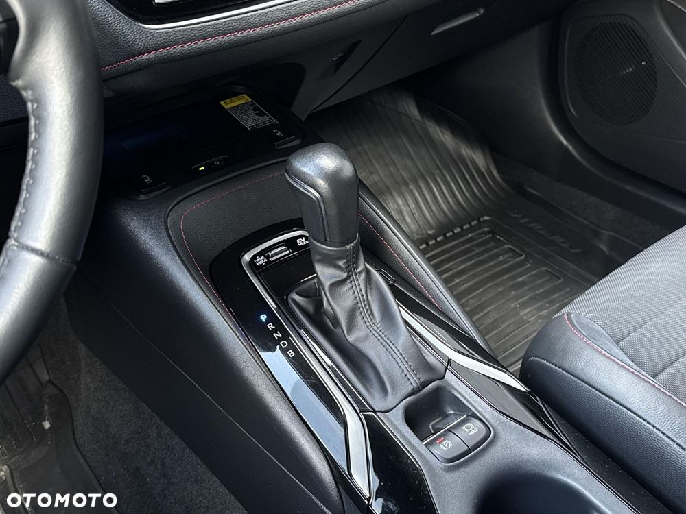 Toyota Corolla 1.8 Hybrid GPF Executive - 26