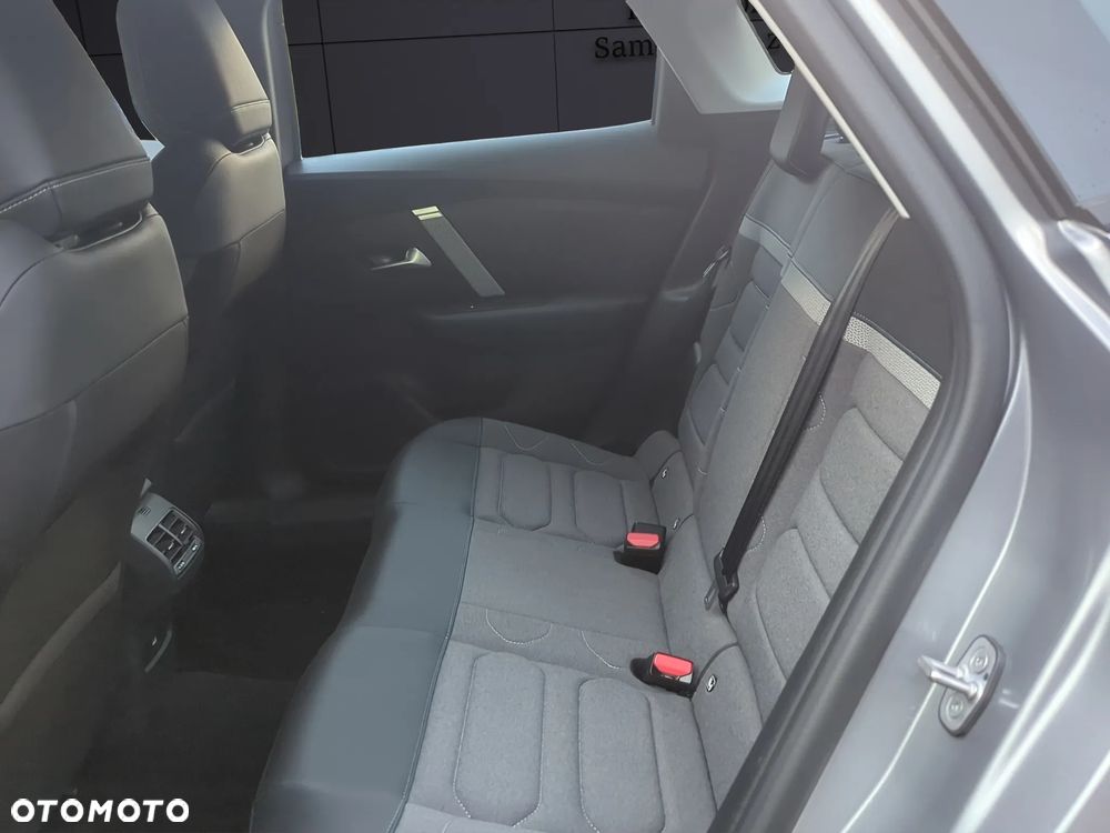 Citroën C4 1.2 PureTech Plus S&S EAT8 - 21