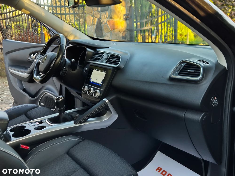 Renault Kadjar TCe 140 GPF BOSE EDITION - 26