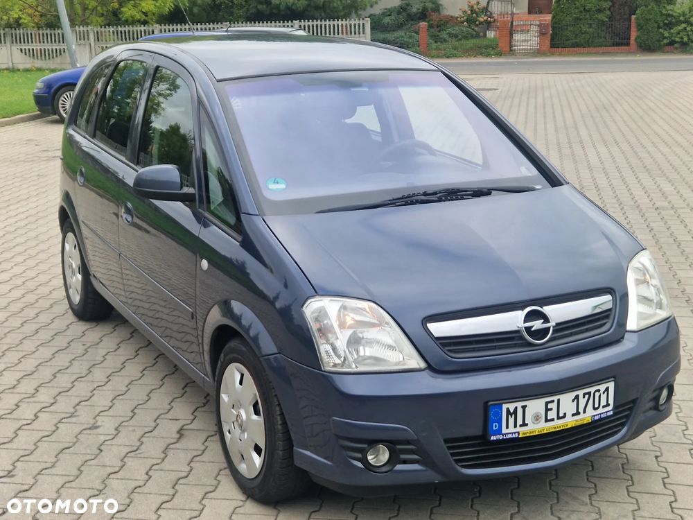 Opel Meriva 1.6 16V Cosmo - 12