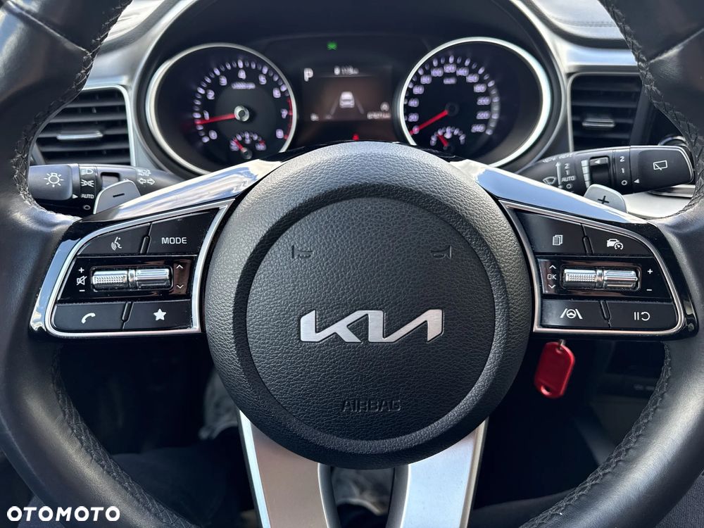 Kia Ceed 1.5 T-GDI M DCT - 21