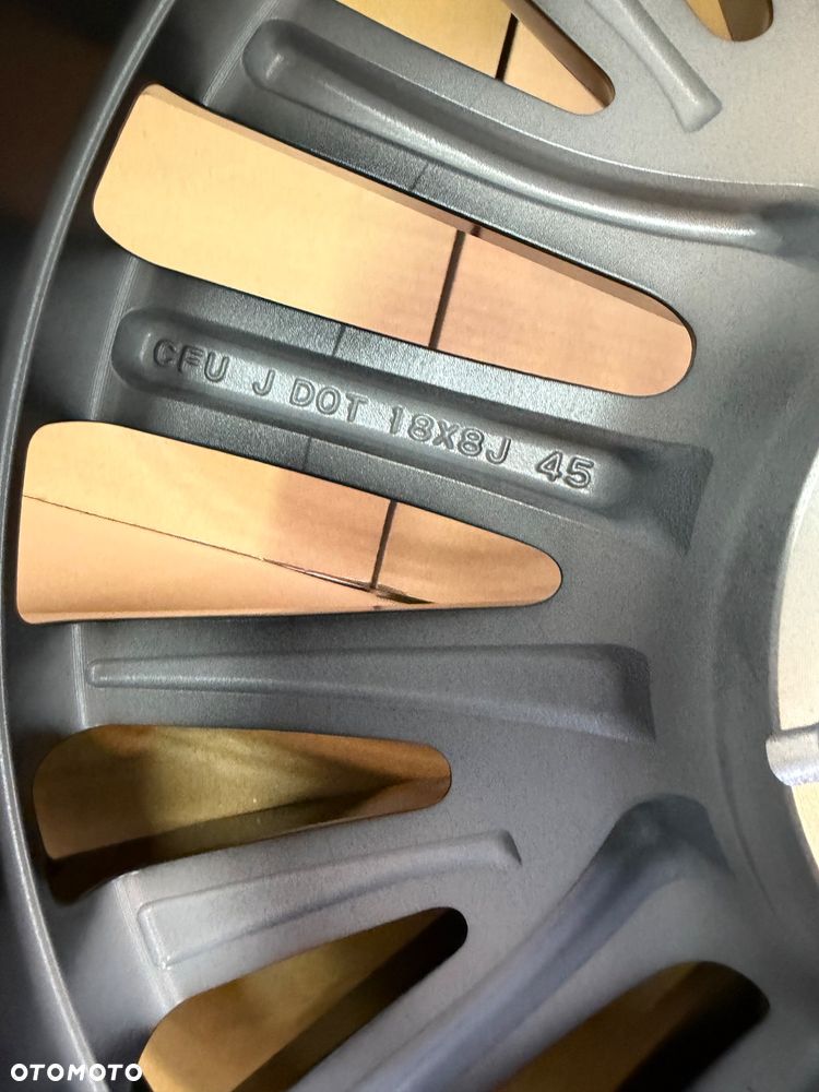 LEXUS ES FELGA ALUMINIOWA 18' 5X114,3 ET45 8J  NOWA ORYGINAŁ - 5