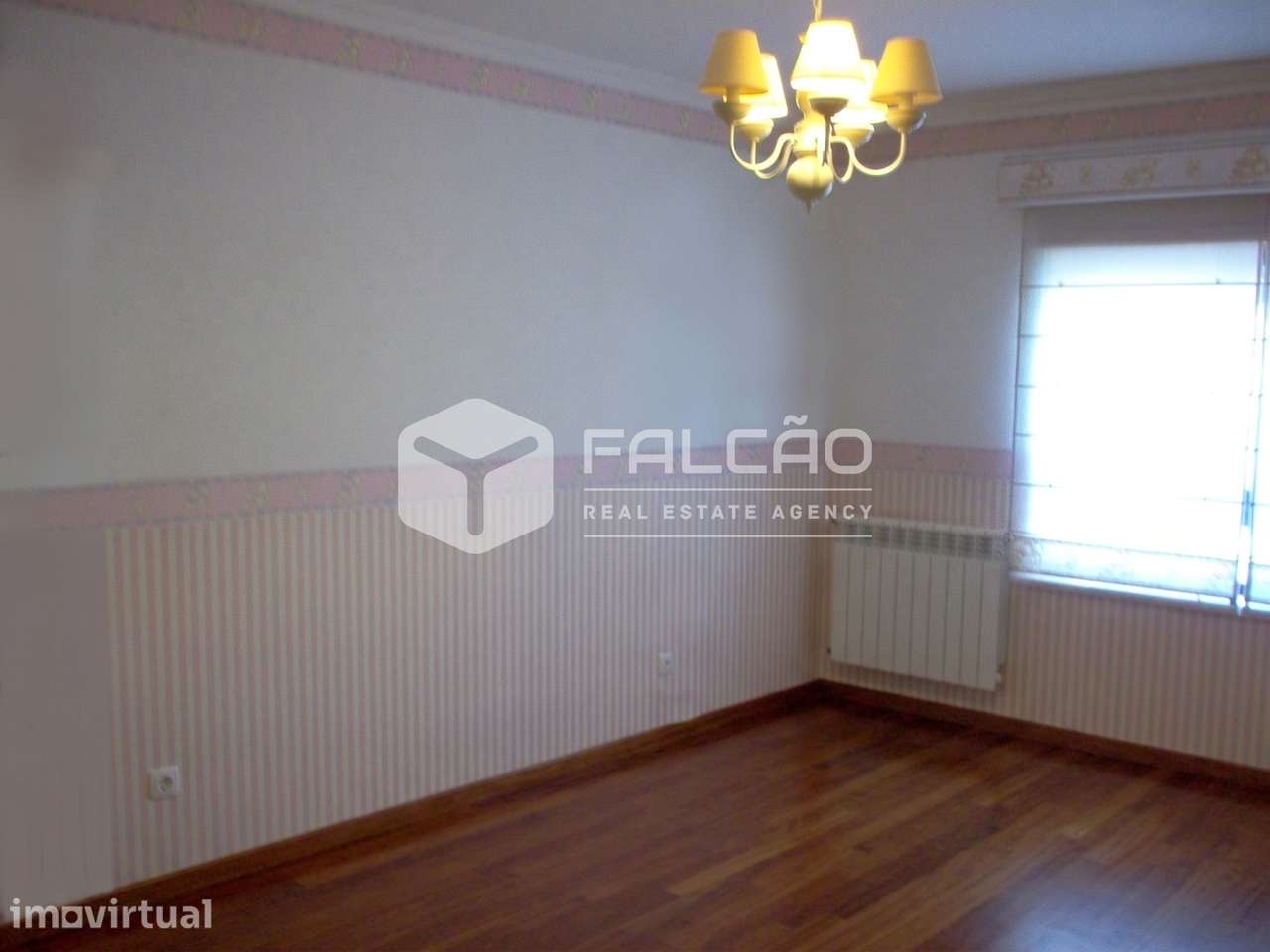Apartamento T4 Venda em Santarém (Marvila), Santa Iria da Ribeira de S - Grande imagem: 4/35