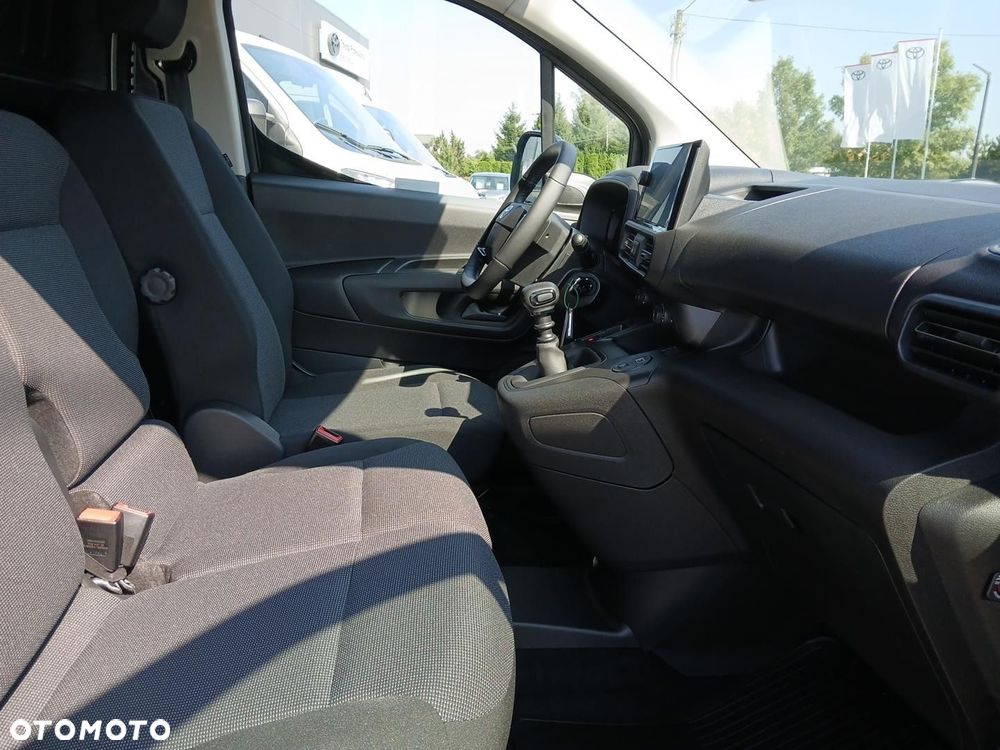 Toyota PROACE CITY - 9
