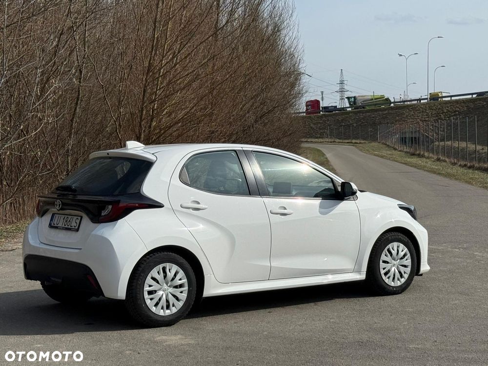 Toyota Yaris 1.5 Comfort - 6