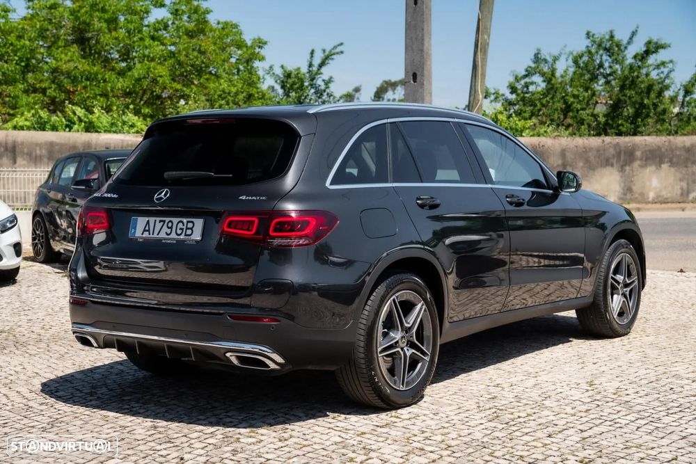 Mercedes-Benz GLC 300 de 4Matic - 4