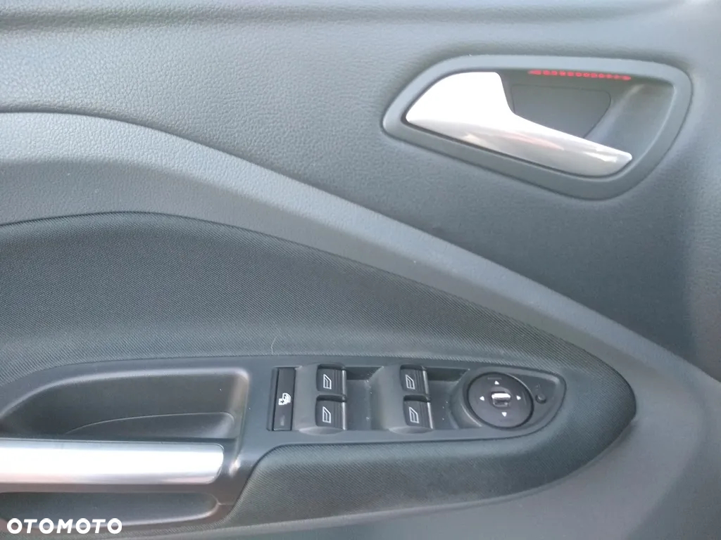 Ford C-MAX 2.0 TDCi Titanium - 7