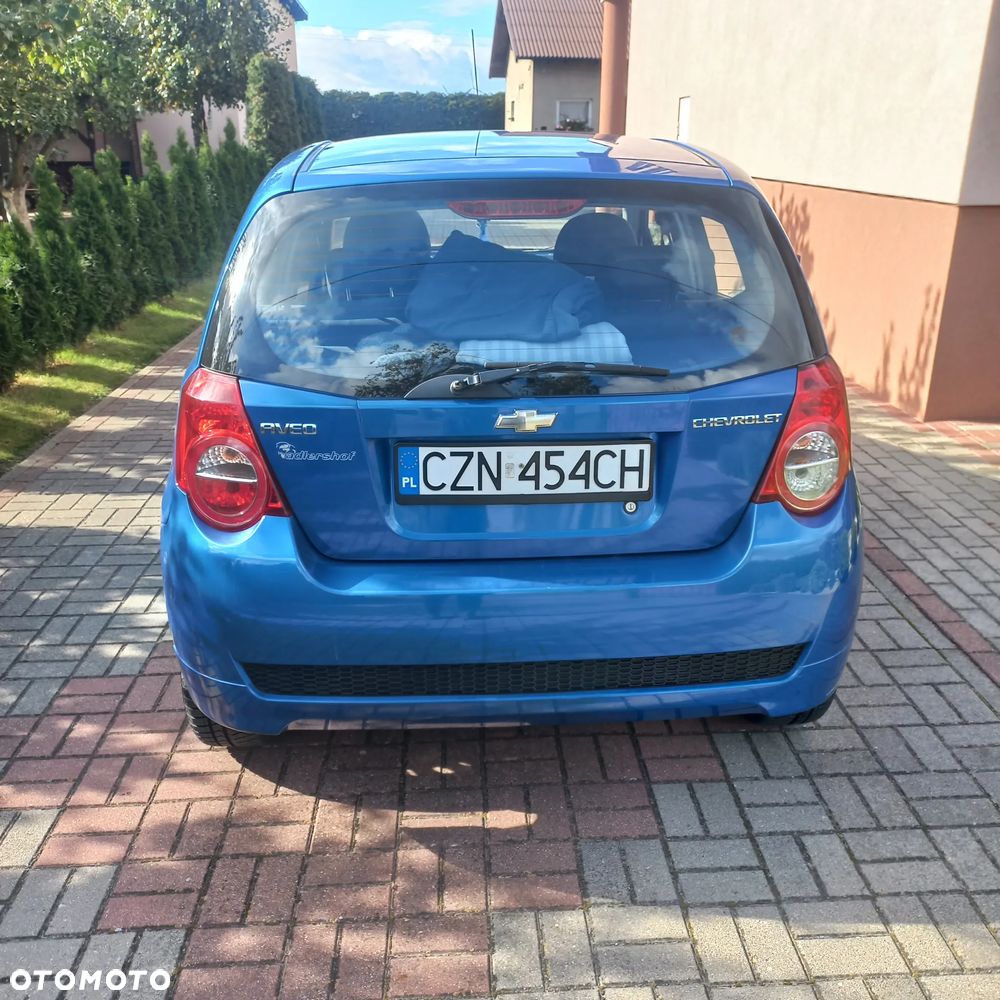 Chevrolet Aveo - 4