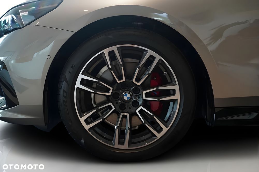 BMW Seria 5 520i mHEV M Sport - 16