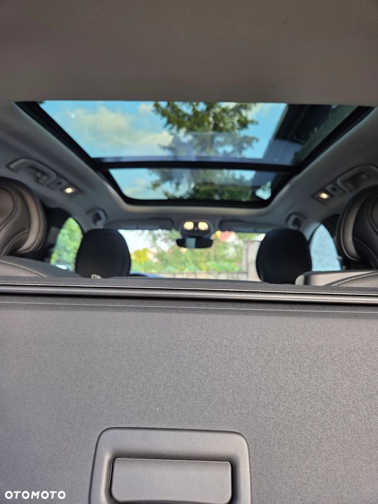 Volvo XC 60 B5 B AWD Plus Dark - 17