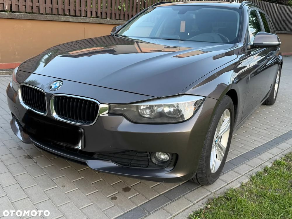 BMW Seria 3 318d - 19