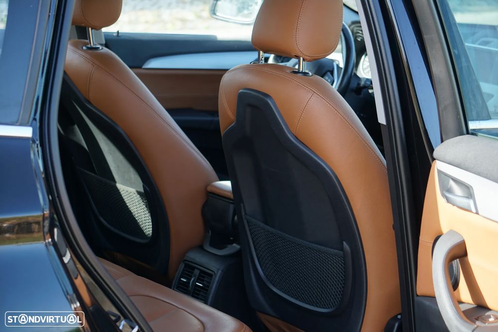 BMW X1 20 i sDrive - 12
