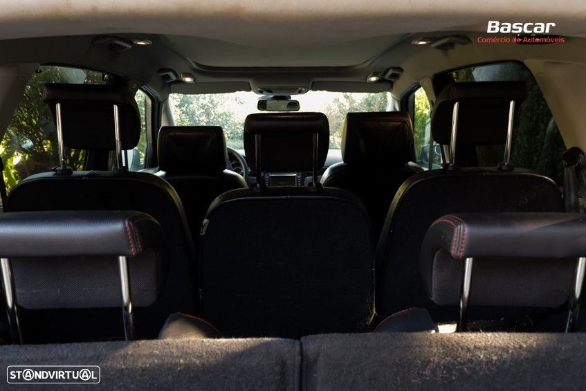 Ford S-Max 2.0 TDCi Titanium 7L - 15