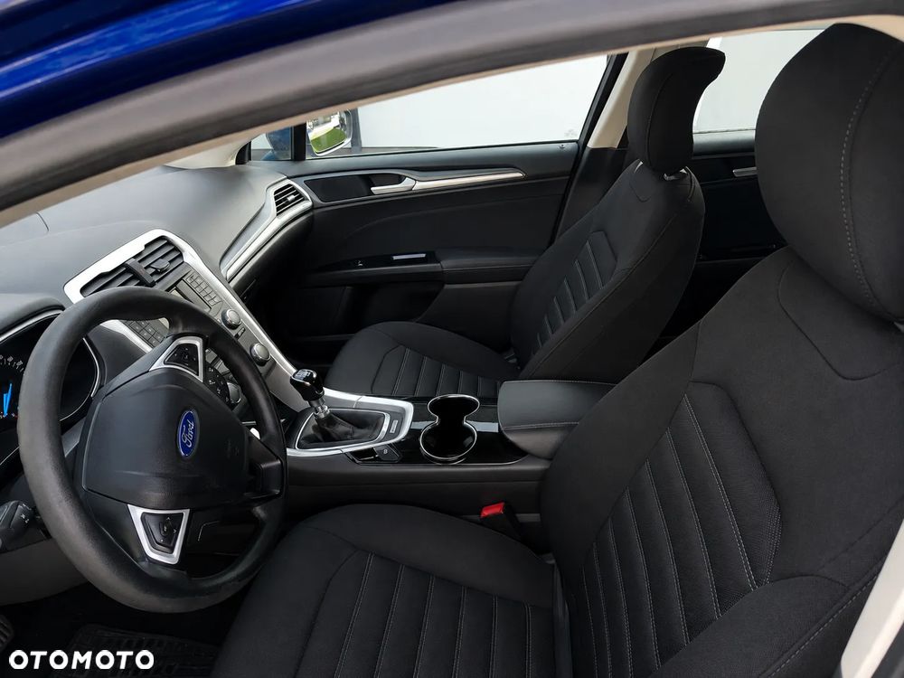 Ford Mondeo - 8