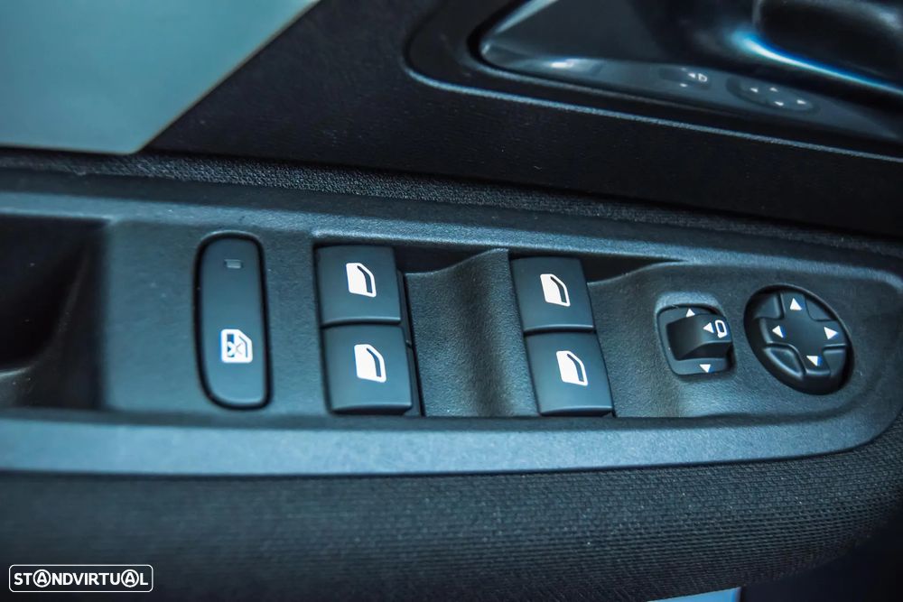 Citroën C4 1.2 Hybrid Plus e-DSC6 - 10