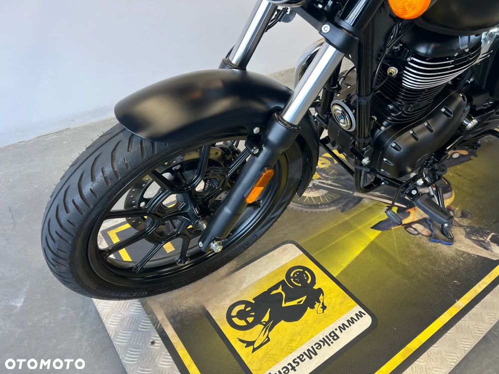 Royal Enfield Meteor - 8