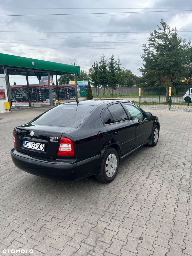 Skoda Octavia 1.6 Tour Classic - 3