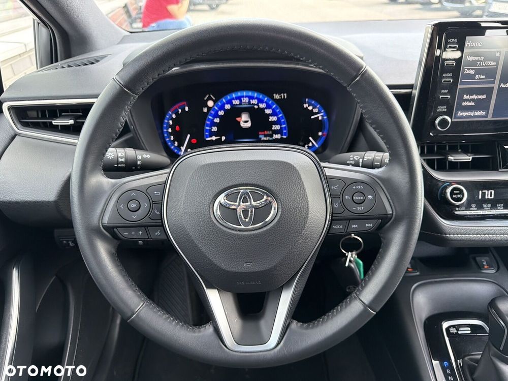 Toyota Corolla - 10