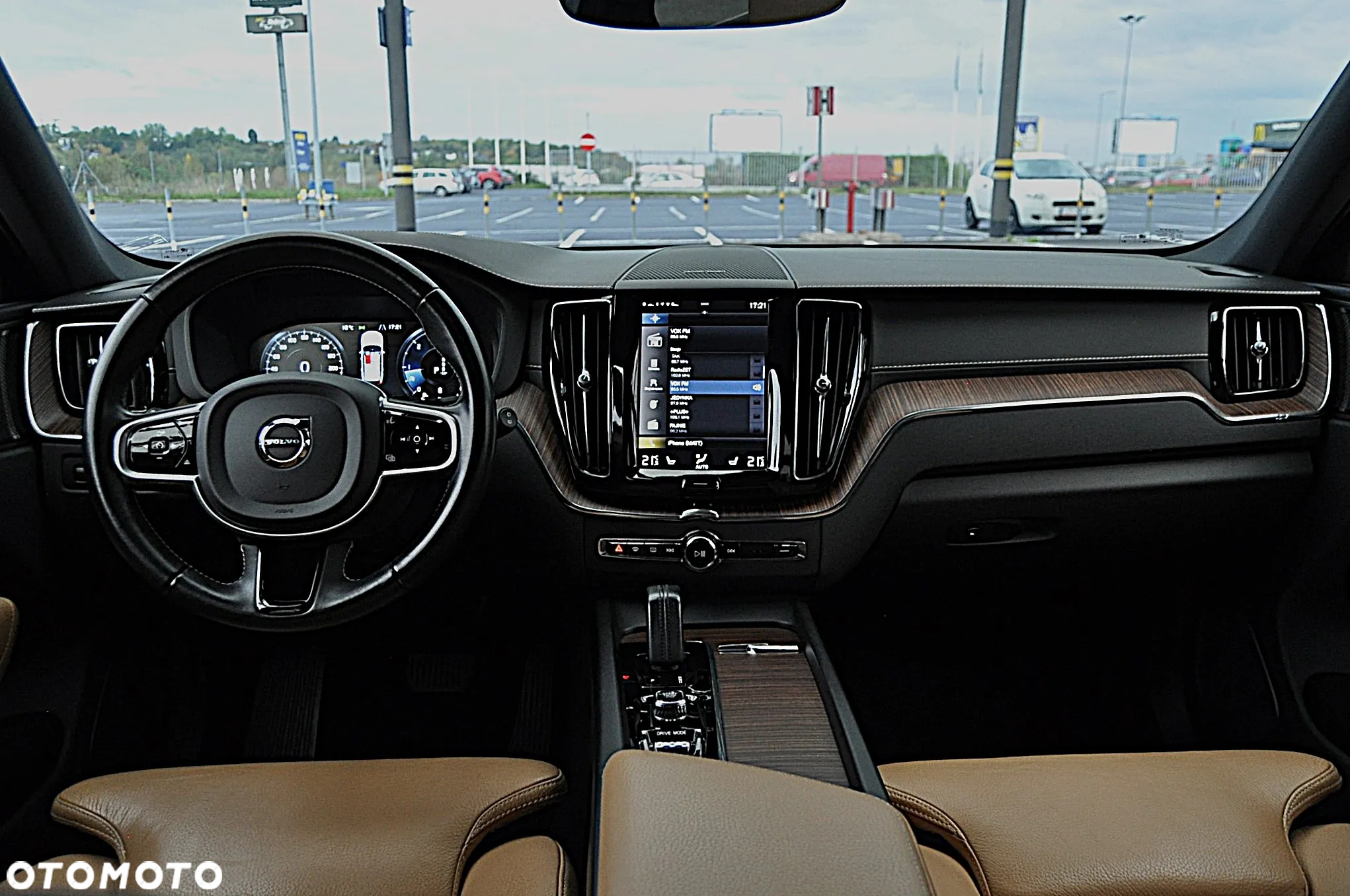 Volvo XC 60 D5 SCR AWD Inscription - 19