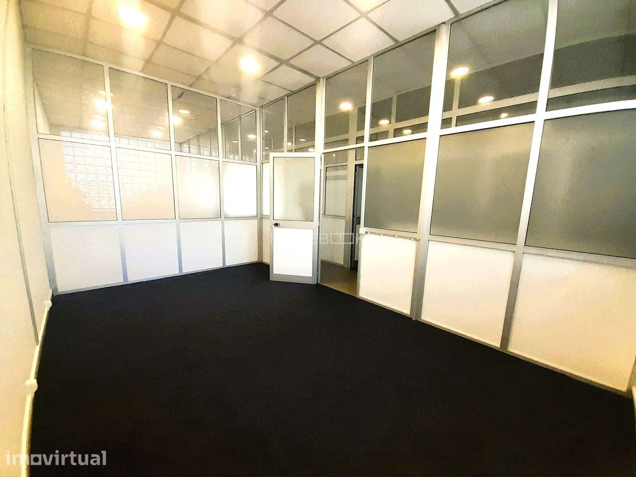 Arrendamento  de 5 escritórios no centro de Mafra - Grande imagem: 2/14
