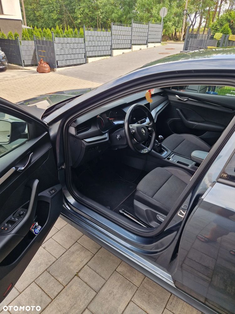 Skoda Octavia 1.0 TSI Ambition - 10